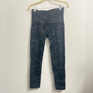 SPANX Look at Me Now Seamless Compression Leggings- Camouflage Green- XL